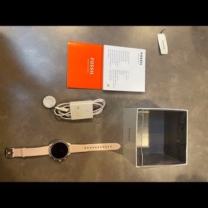 Series 4 Rose Gold Fossil Sportswatch.